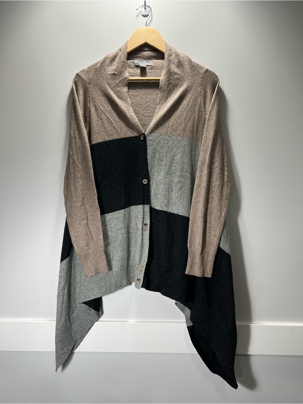 Colorblock Cardigan Sweater - Taupe/Gray/Black